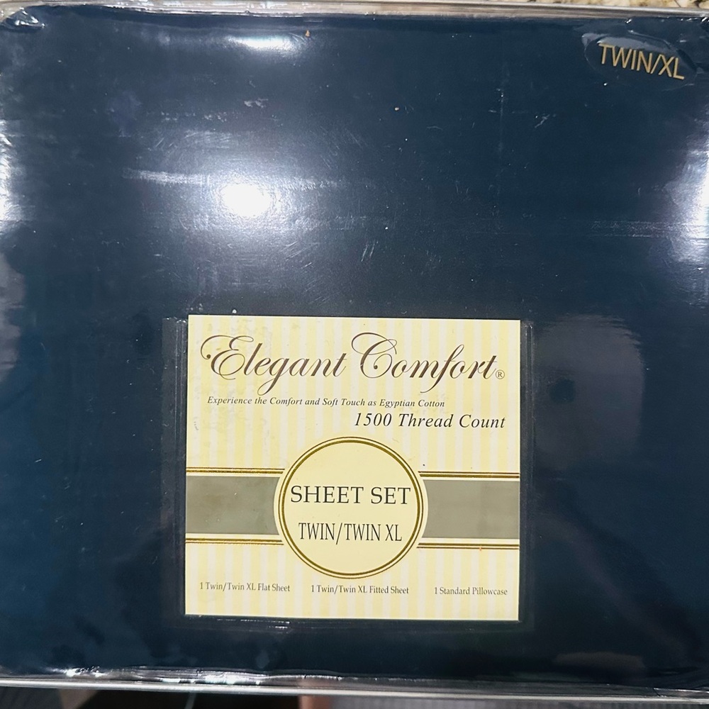 Navy Blue Twin XL Sheet Set